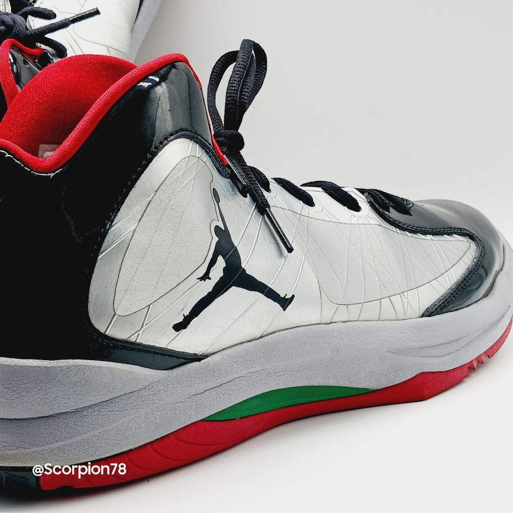 Jordan Aero Flight "Legion Of Doom" 2012 Basketball Shoes Size 11 Men - Picture 5 of 8